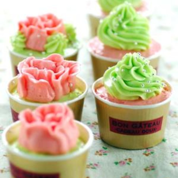 バタークリームデコレーションカップケーキ レシピ 作り方 By Minori Rio 楽天レシピ バタークリームデコレーションカップケーキ レシピ 作り方 By Minori Rio 楽天レシピ